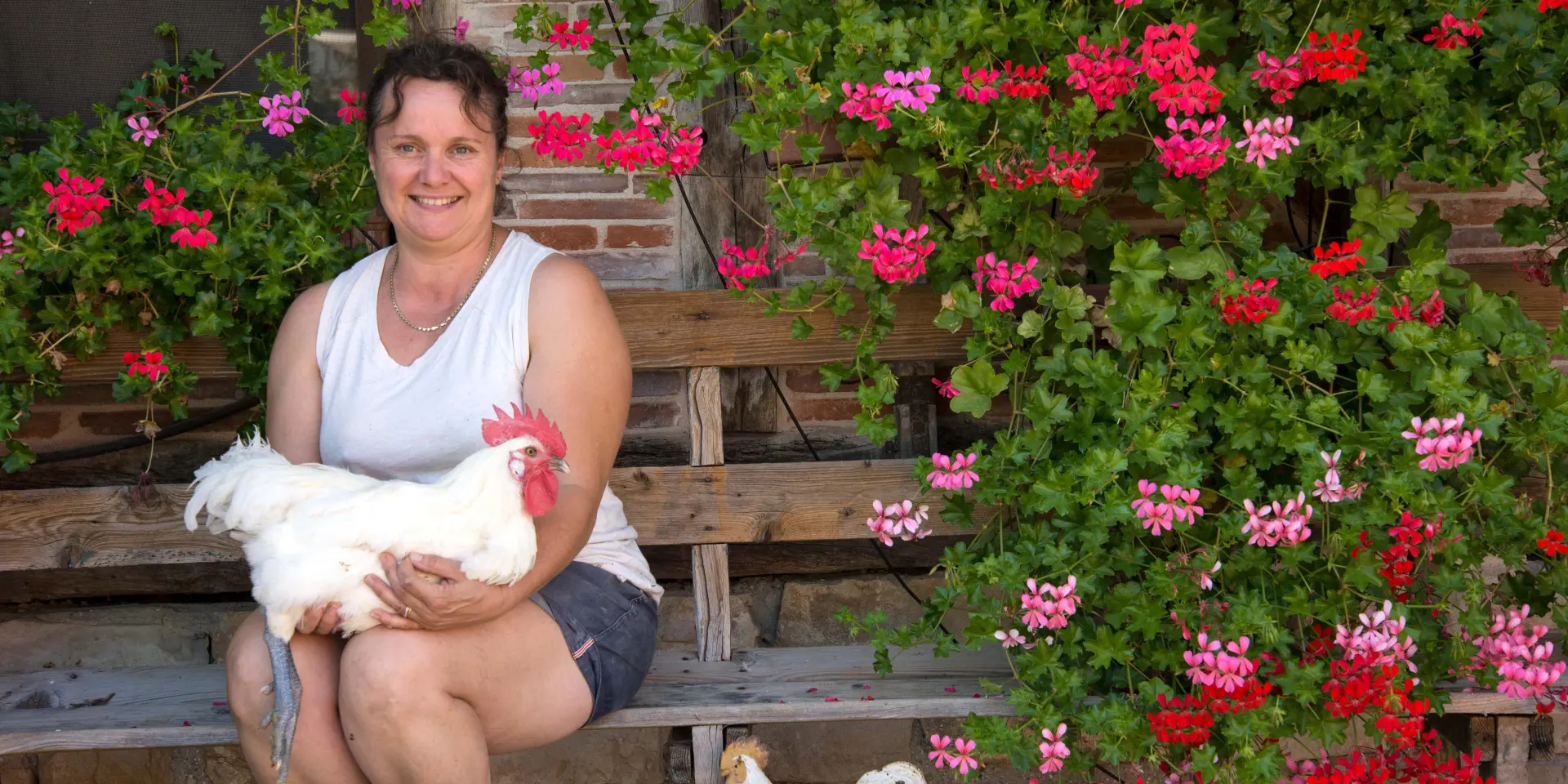 Eleveuse De Volaille De Bresse Aop Nathalie Lanaro©vittorio Giannella